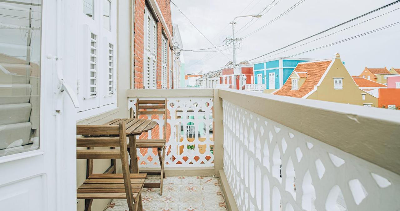 Terra Boutique Hotel Curacao ウィレムスタッド エクステリア 写真